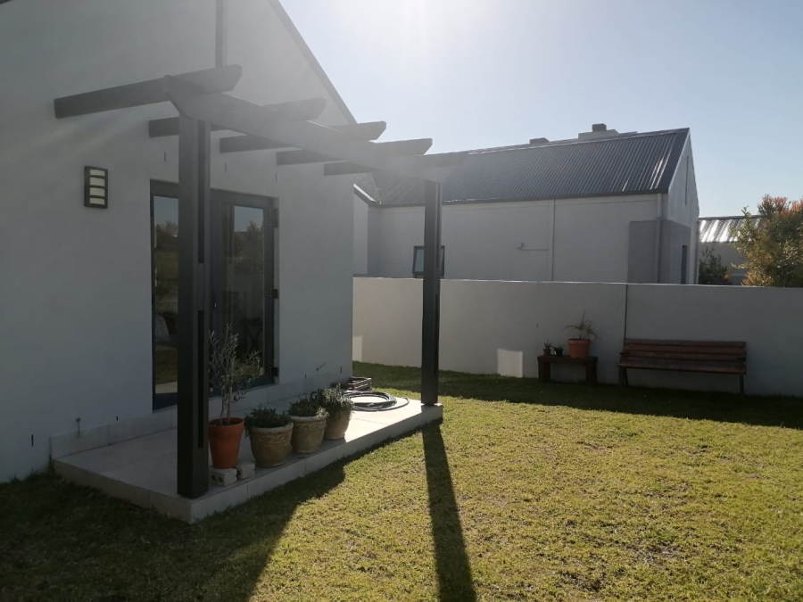 To Let 3 Bedroom Property for Rent in Aan de Wijnlanden Western Cape